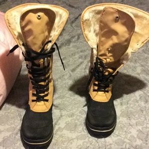 Madden Girl boots 10